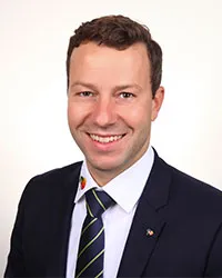 Max Mustermann