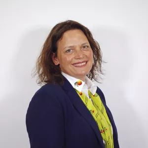 <p>Nicole Ziegler-Straß</p>