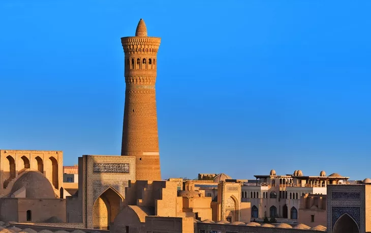 Panoramablick auf den Poi Kalyan-Komplex