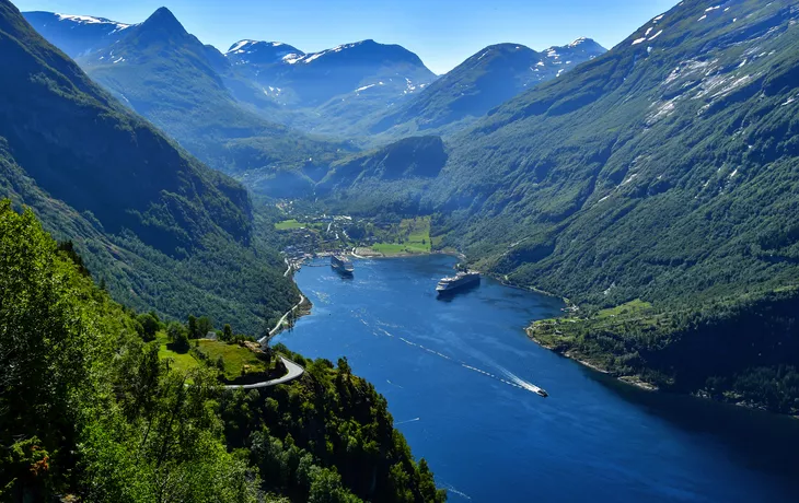Reisen mit der Fähre in Geiranger