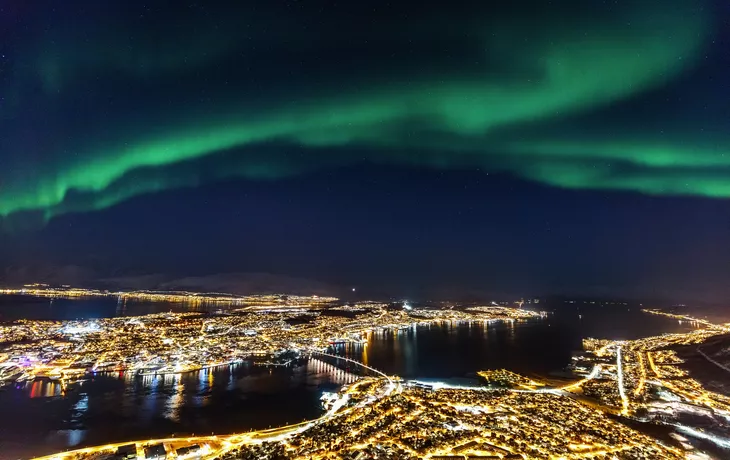 Tromso in Norwegen mit Polarlichtern