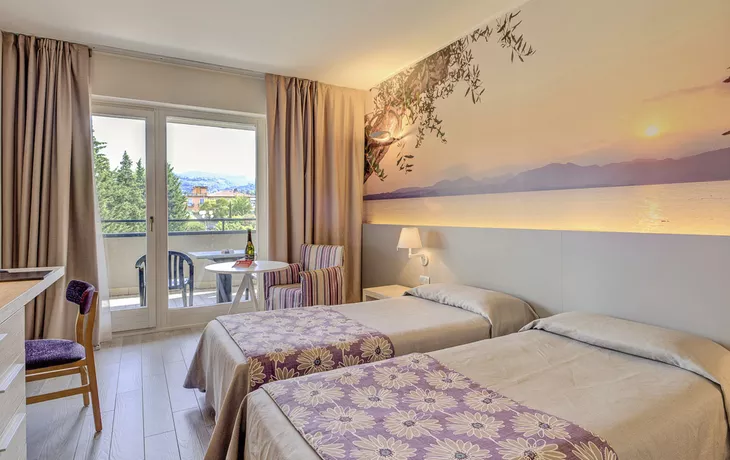 Zimmerbeispiel Doppelzimmer mit Balkon