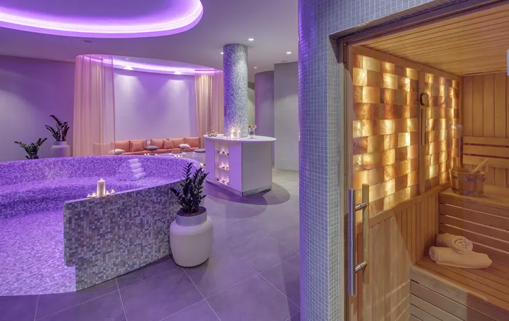 Isabella Island Resort