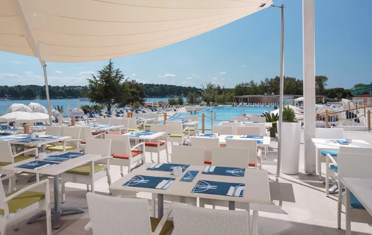 Isabella Island Resort