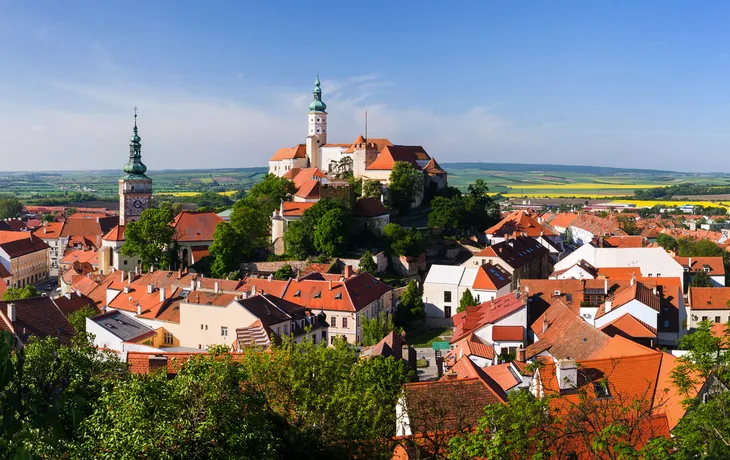 Panorama der historischen Stadt Mikulov