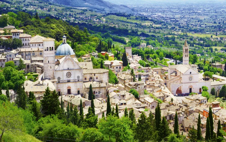Panorama von Assisi - religiöse Zentrum des mittelalterlichen Umbrien