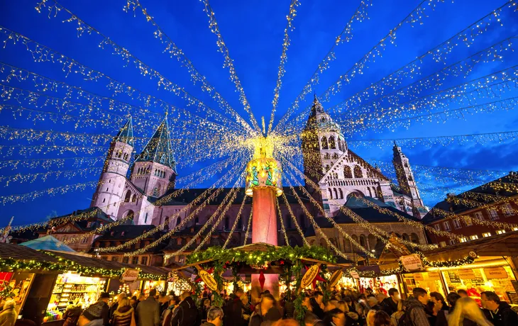Weihnachtsmarkt am Mainzer Dom
