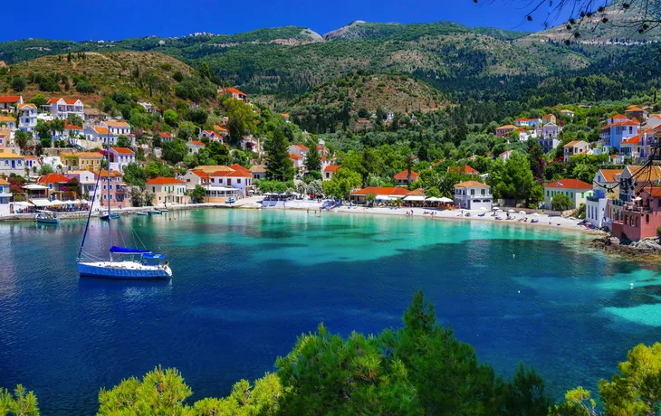 buntes Assos auf Kefalonia