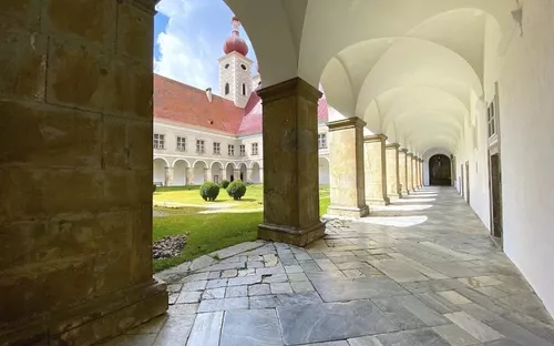 Benediktinerstift St.Lambrecht Quadratur und Stiftstuerme